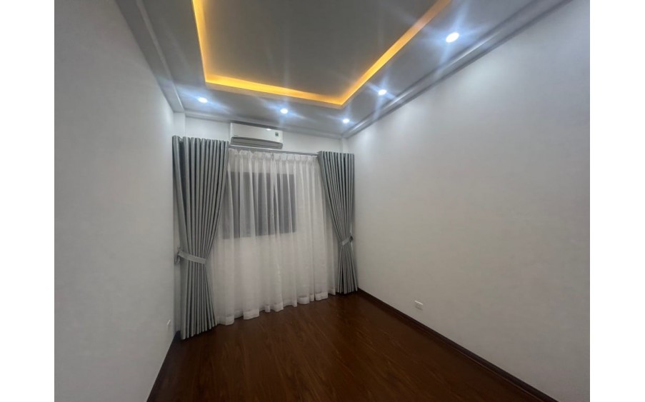 SIÊU PHẨM THÁI THỊNH LONG LANH 4 TẦNG 39M2 - 3 NGỦ  GIÁ 55 TỶ